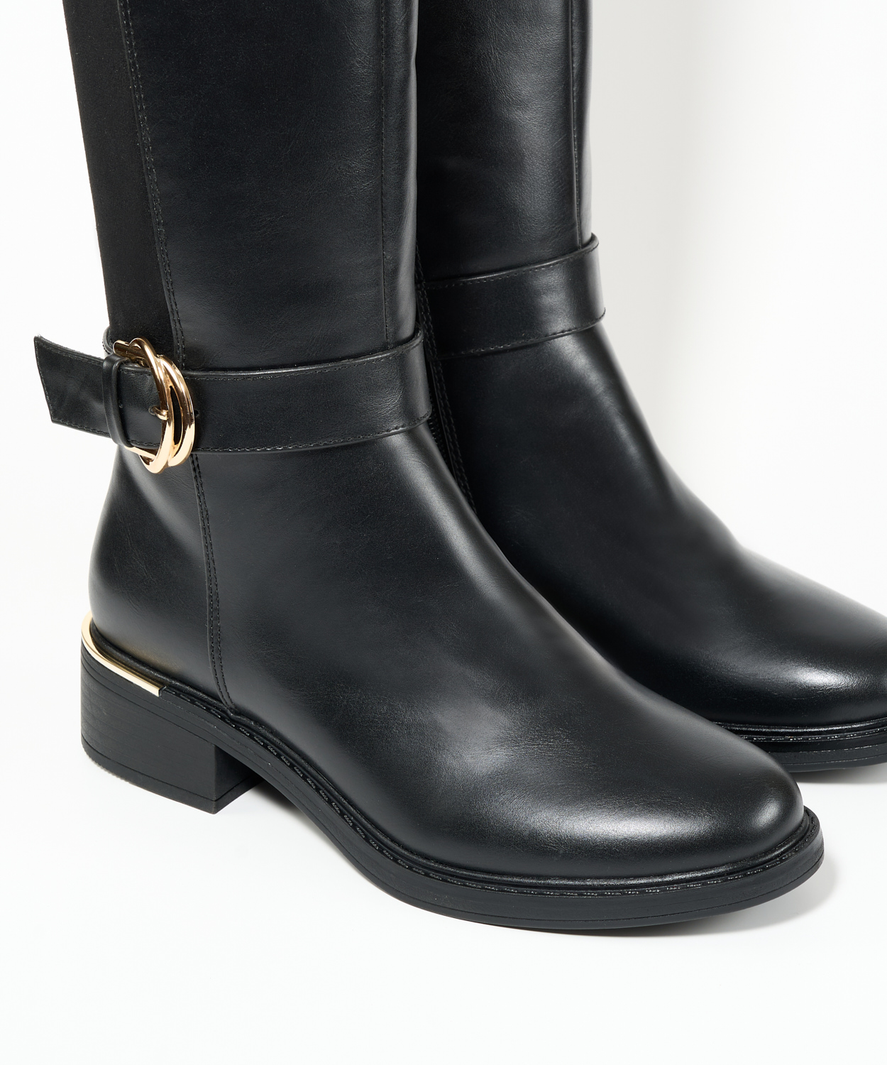 Botas detalle hebilla image number null